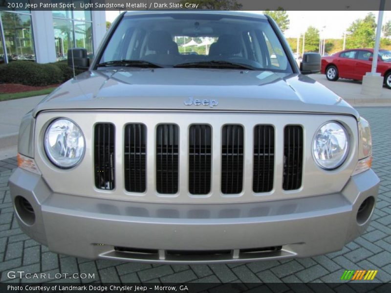 Light Sandstone Metallic / Dark Slate Gray 2010 Jeep Patriot Sport