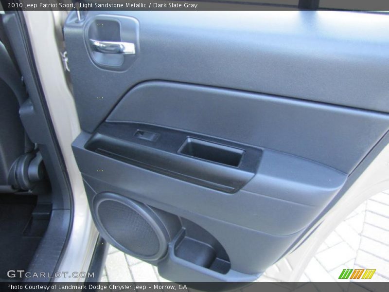 Light Sandstone Metallic / Dark Slate Gray 2010 Jeep Patriot Sport