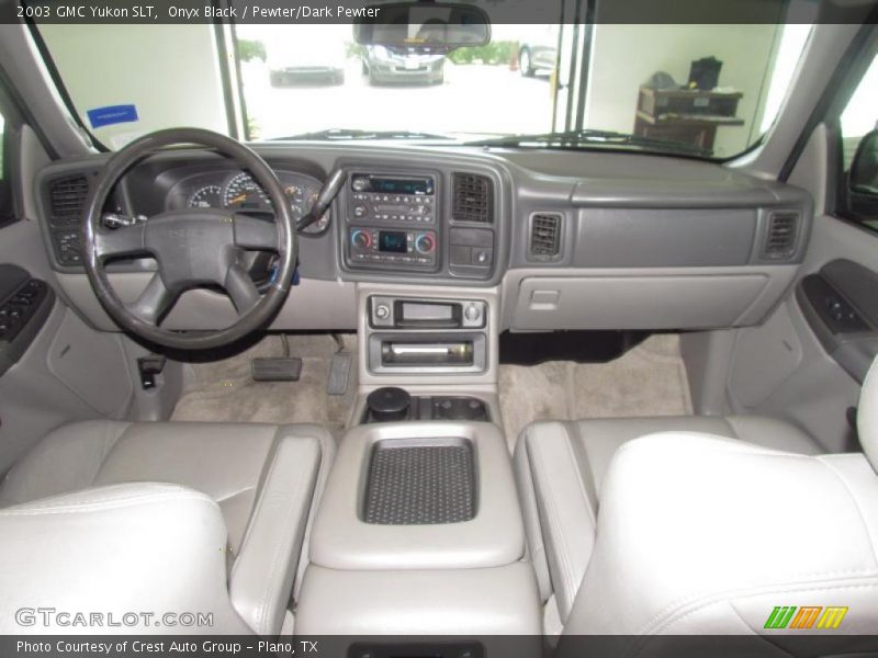 Dashboard of 2003 Yukon SLT