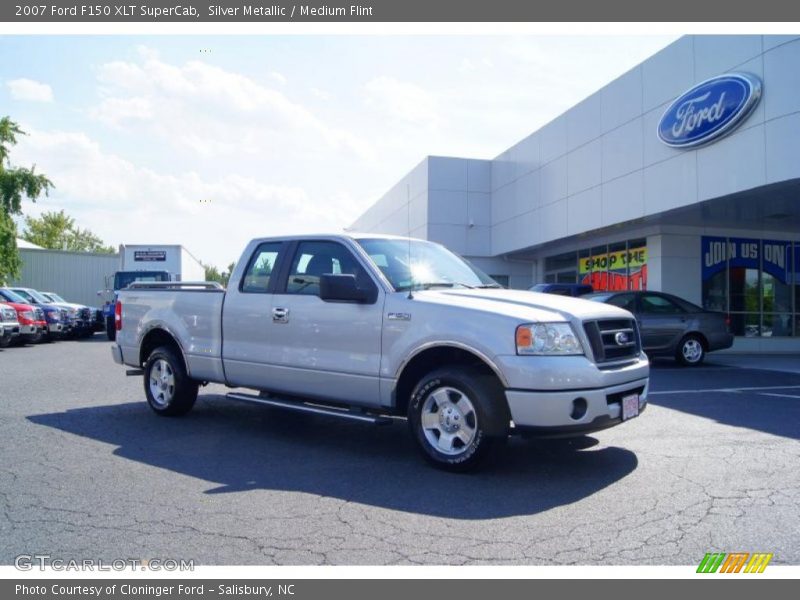 Silver Metallic / Medium Flint 2007 Ford F150 XLT SuperCab
