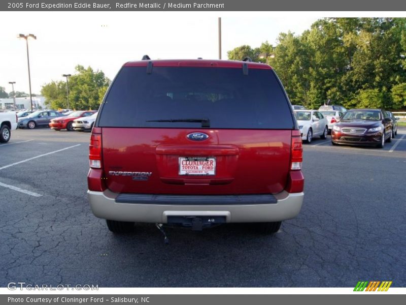 Redfire Metallic / Medium Parchment 2005 Ford Expedition Eddie Bauer
