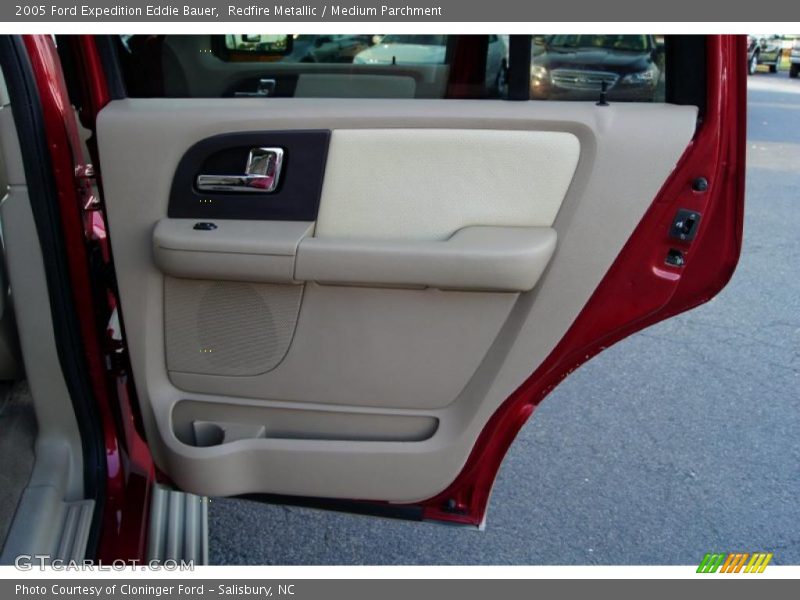 Redfire Metallic / Medium Parchment 2005 Ford Expedition Eddie Bauer