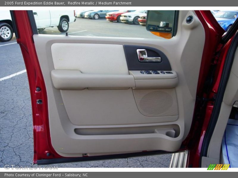 Redfire Metallic / Medium Parchment 2005 Ford Expedition Eddie Bauer