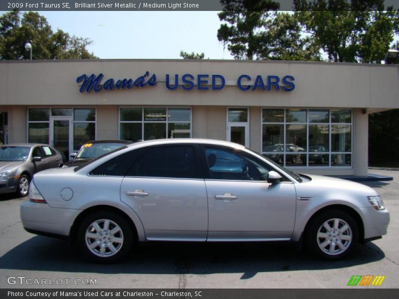 Brilliant Silver Metallic / Medium Light Stone 2009 Ford Taurus SE