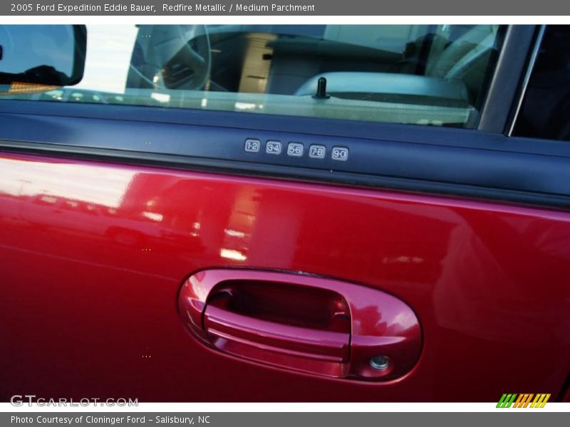 Redfire Metallic / Medium Parchment 2005 Ford Expedition Eddie Bauer