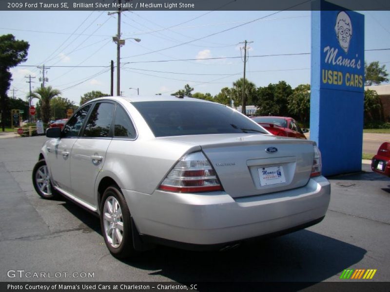 Brilliant Silver Metallic / Medium Light Stone 2009 Ford Taurus SE