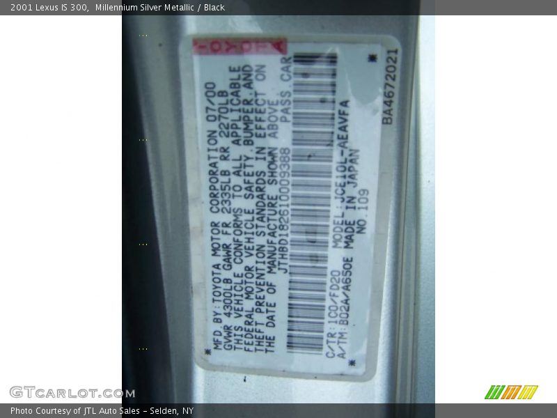 Millennium Silver Metallic / Black 2001 Lexus IS 300
