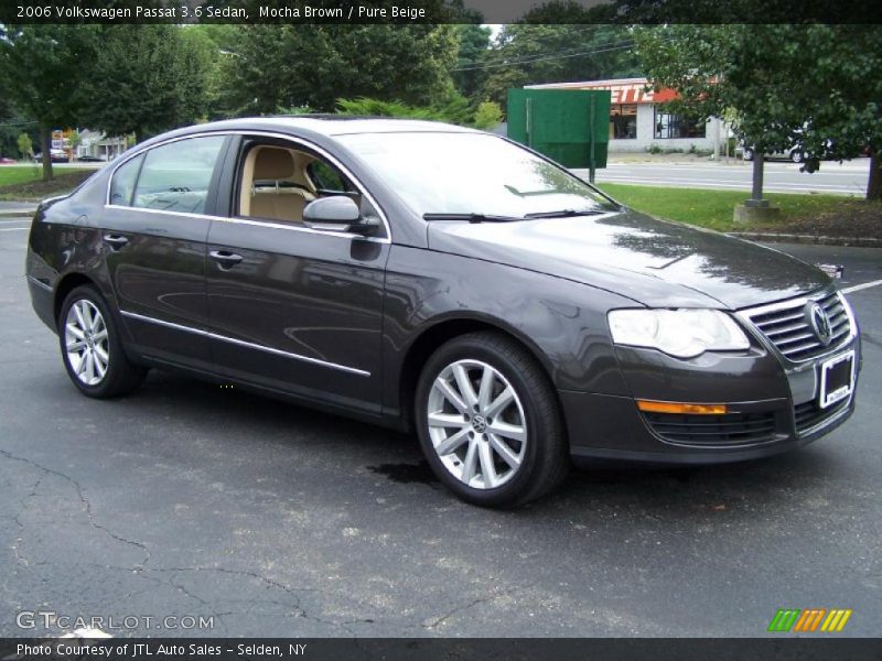 Mocha Brown / Pure Beige 2006 Volkswagen Passat 3.6 Sedan