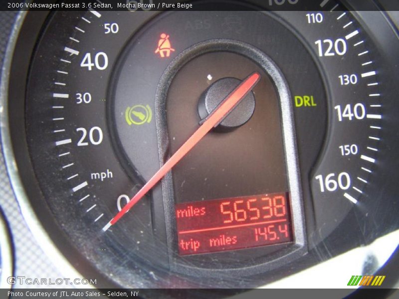 Mocha Brown / Pure Beige 2006 Volkswagen Passat 3.6 Sedan