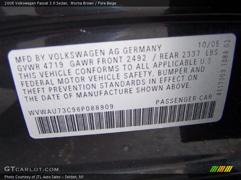 Mocha Brown / Pure Beige 2006 Volkswagen Passat 3.6 Sedan