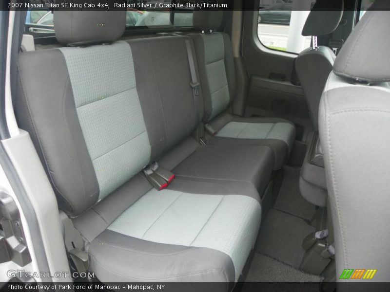 Radiant Silver / Graphite Black/Titanium 2007 Nissan Titan SE King Cab 4x4