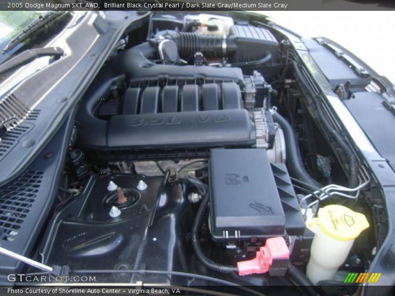  2005 Magnum SXT AWD Engine - 3.5 Liter SOHC 24-Valve V6