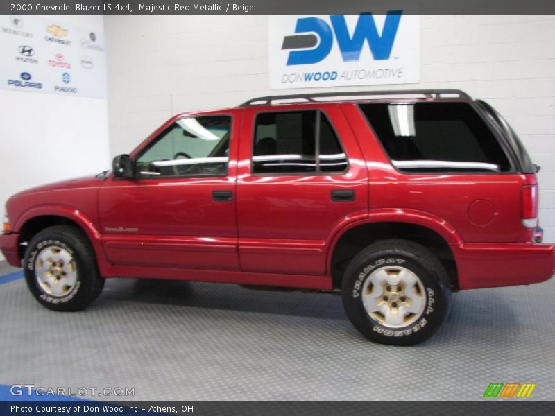 Majestic Red Metallic / Beige 2000 Chevrolet Blazer LS 4x4