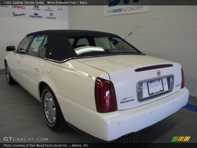 White Diamond Pearl / Black 2002 Cadillac DeVille Sedan