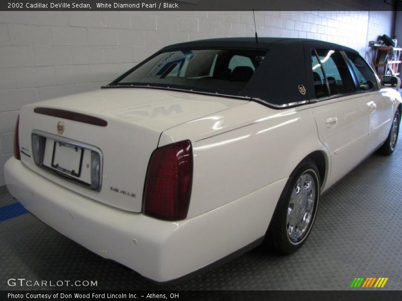 White Diamond Pearl / Black 2002 Cadillac DeVille Sedan