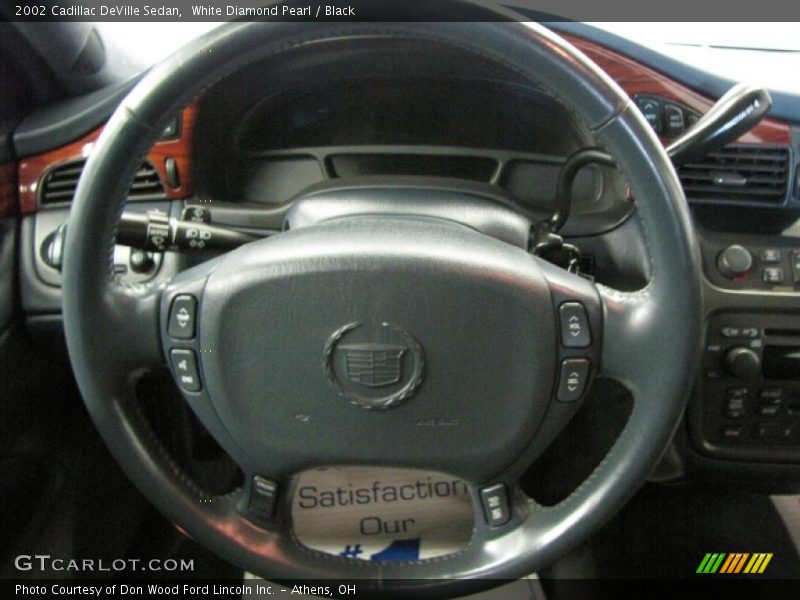 White Diamond Pearl / Black 2002 Cadillac DeVille Sedan