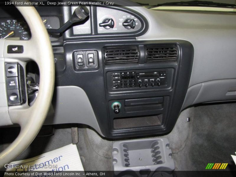Deep Jewel Green Pearl Metallic / Grey 1994 Ford Aerostar XL