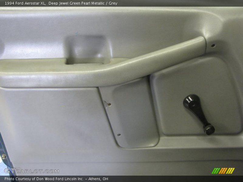 Deep Jewel Green Pearl Metallic / Grey 1994 Ford Aerostar XL