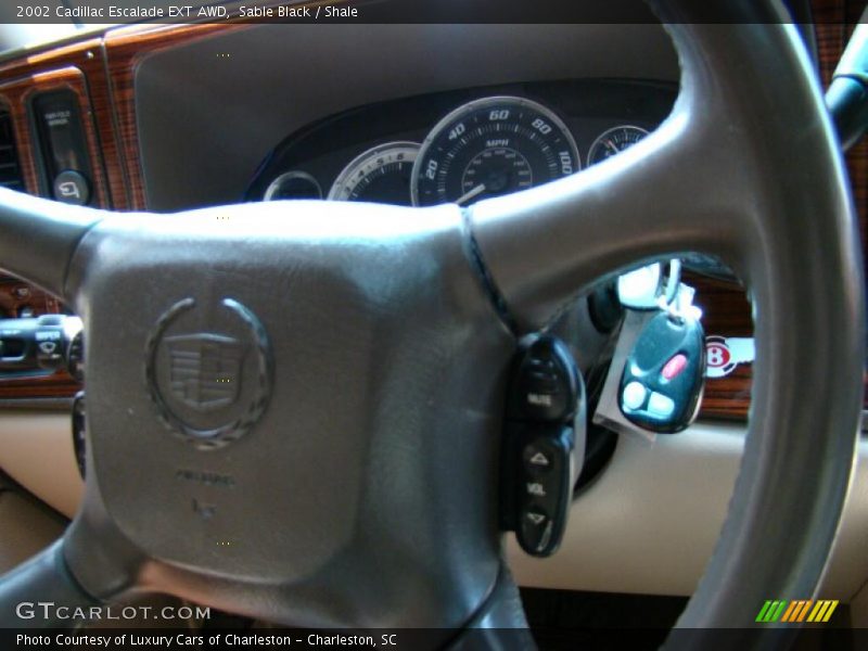 Sable Black / Shale 2002 Cadillac Escalade EXT AWD