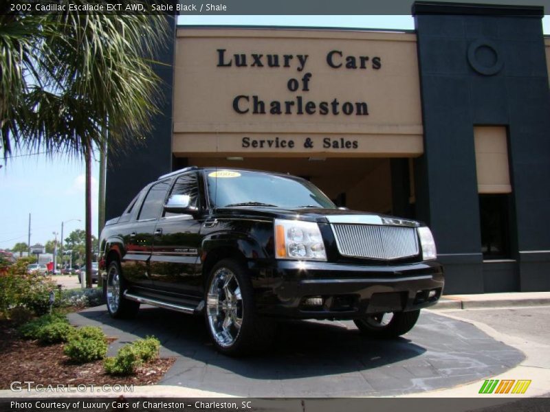 Sable Black / Shale 2002 Cadillac Escalade EXT AWD