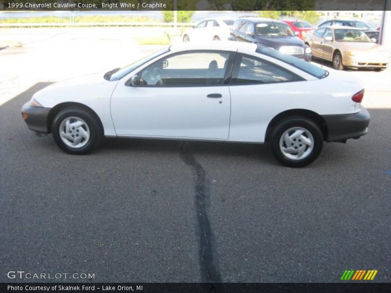 Bright White / Graphite 1999 Chevrolet Cavalier Coupe