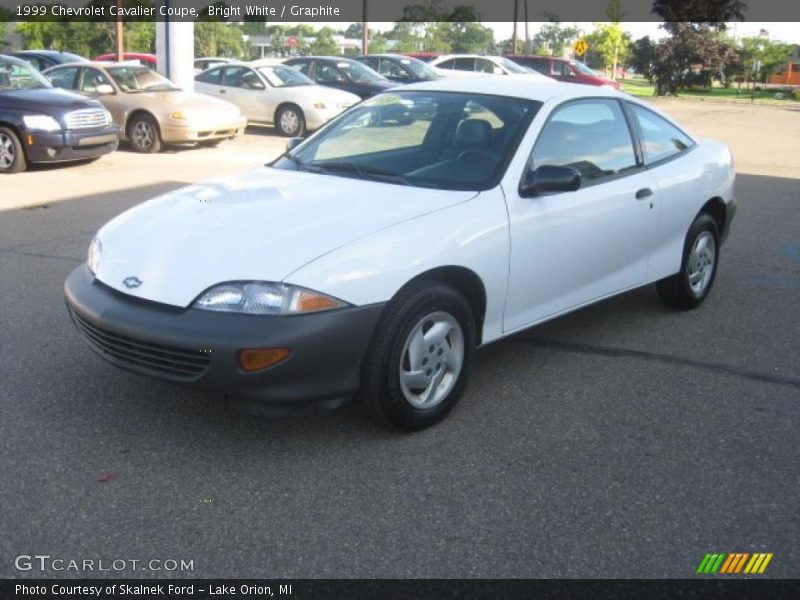 Front 3/4 View of 1999 Cavalier Coupe