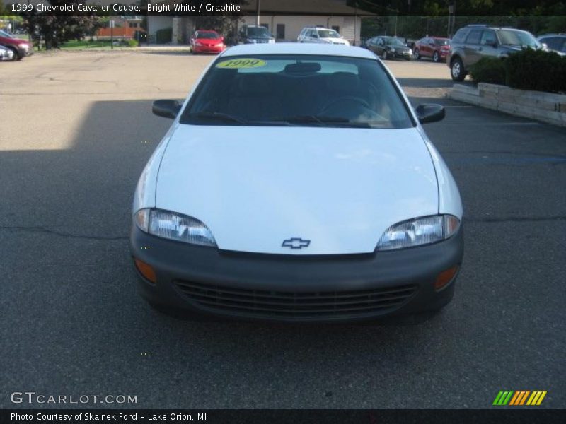 Bright White / Graphite 1999 Chevrolet Cavalier Coupe