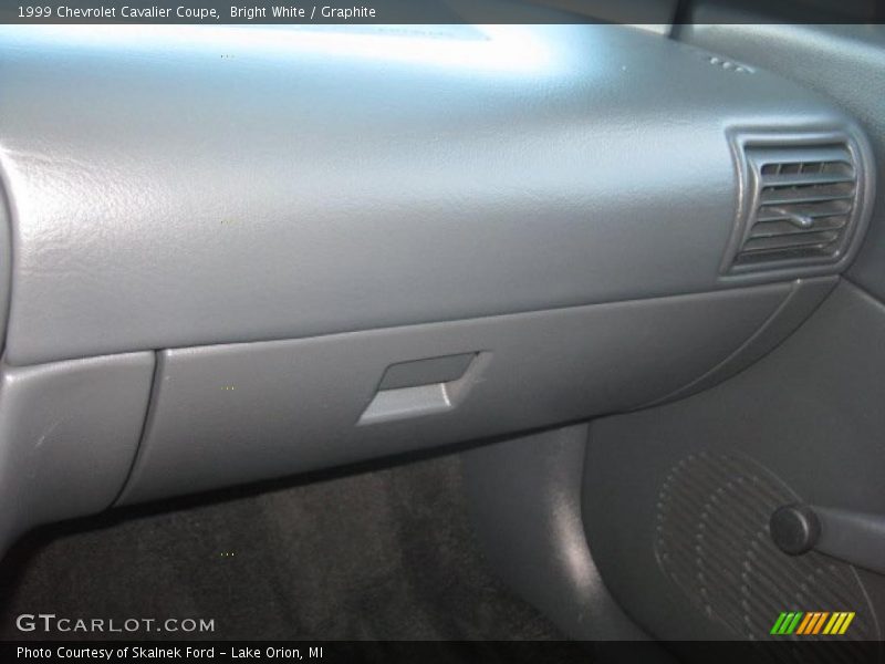 Bright White / Graphite 1999 Chevrolet Cavalier Coupe