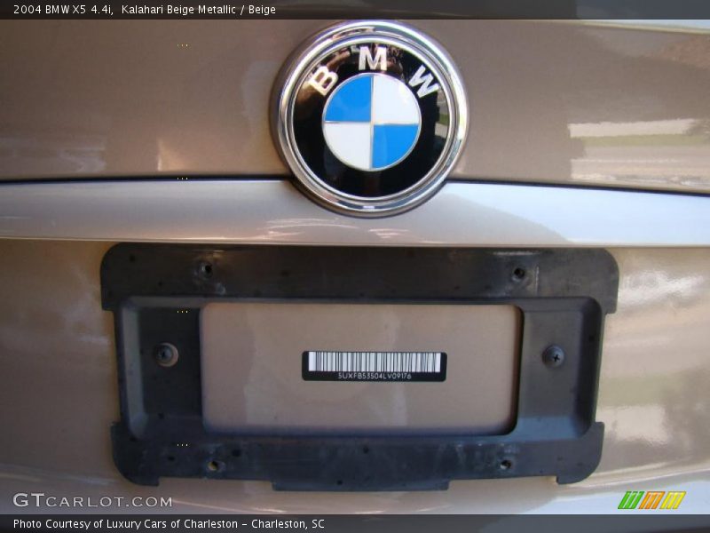 Kalahari Beige Metallic / Beige 2004 BMW X5 4.4i