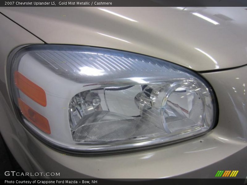 Gold Mist Metallic / Cashmere 2007 Chevrolet Uplander LS