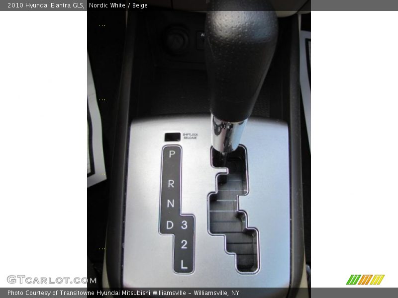 Nordic White / Beige 2010 Hyundai Elantra GLS