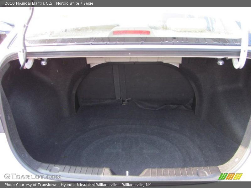 Nordic White / Beige 2010 Hyundai Elantra GLS
