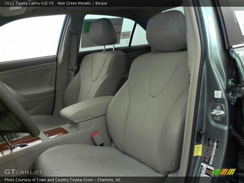 Aloe Green Metallic / Bisque 2011 Toyota Camry XLE V6