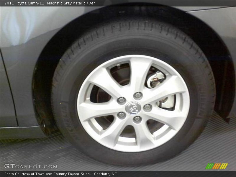 Magnetic Gray Metallic / Ash 2011 Toyota Camry LE