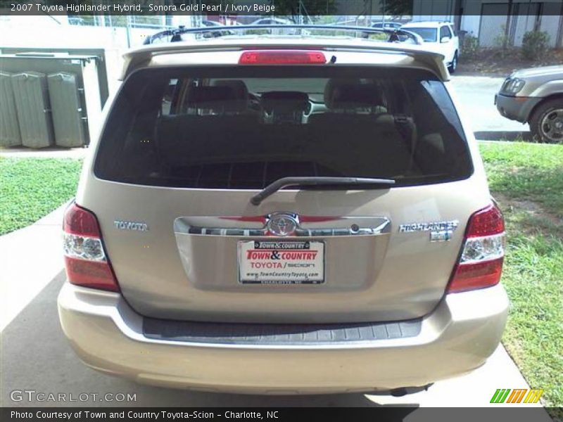 Sonora Gold Pearl / Ivory Beige 2007 Toyota Highlander Hybrid