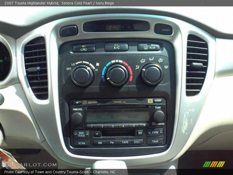 Sonora Gold Pearl / Ivory Beige 2007 Toyota Highlander Hybrid