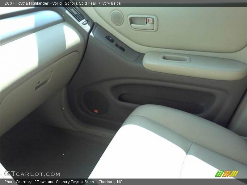 Sonora Gold Pearl / Ivory Beige 2007 Toyota Highlander Hybrid