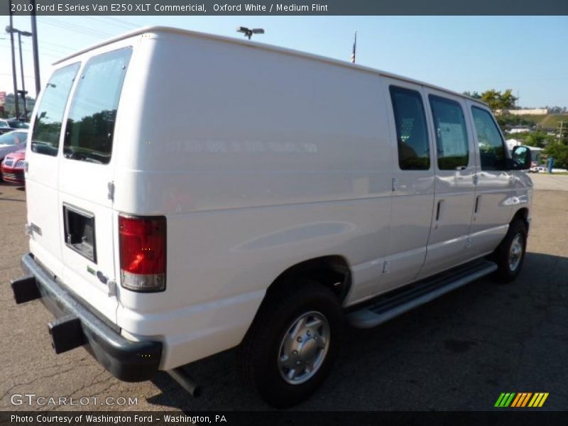 Oxford White / Medium Flint 2010 Ford E Series Van E250 XLT Commericial