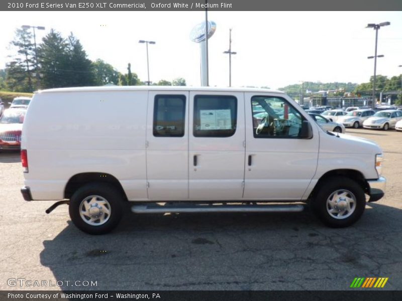 Oxford White / Medium Flint 2010 Ford E Series Van E250 XLT Commericial