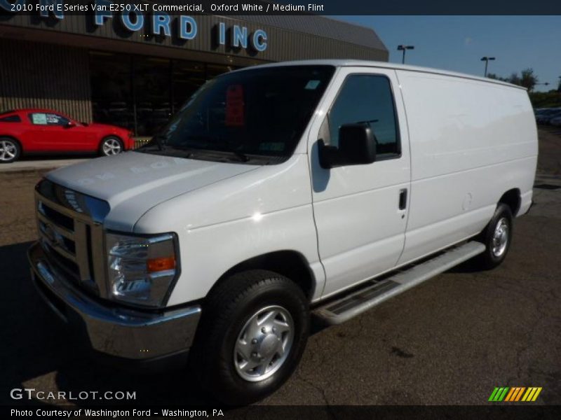 Oxford White / Medium Flint 2010 Ford E Series Van E250 XLT Commericial