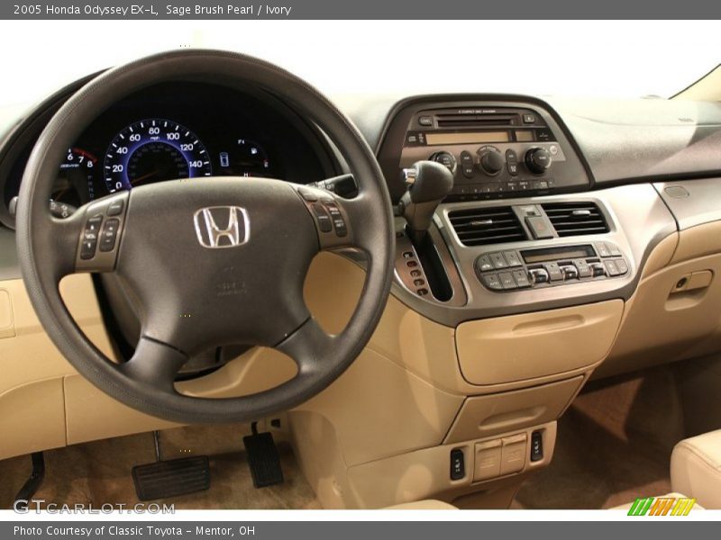 Sage Brush Pearl / Ivory 2005 Honda Odyssey EX-L