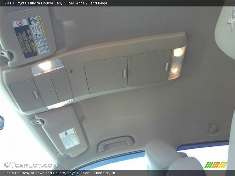 Super White / Sand Beige 2010 Toyota Tundra Double Cab