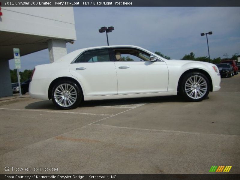 Ivory Tri-Coat Pearl / Black/Light Frost Beige 2011 Chrysler 300 Limited