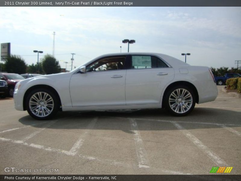 Ivory Tri-Coat Pearl / Black/Light Frost Beige 2011 Chrysler 300 Limited