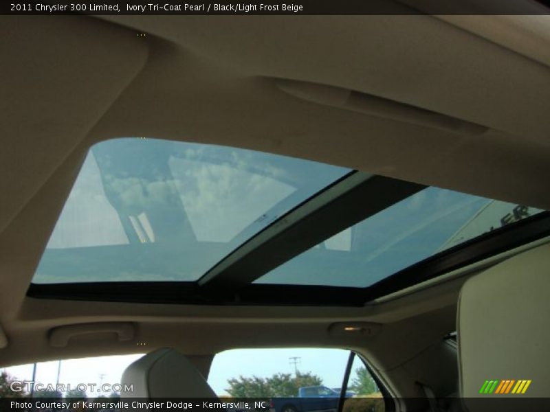 Ivory Tri-Coat Pearl / Black/Light Frost Beige 2011 Chrysler 300 Limited