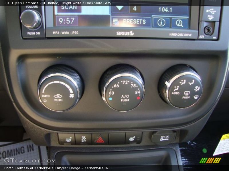 Bright White / Dark Slate Gray 2011 Jeep Compass 2.4 Limited