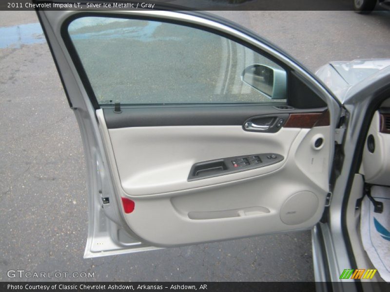 Silver Ice Metallic / Gray 2011 Chevrolet Impala LT