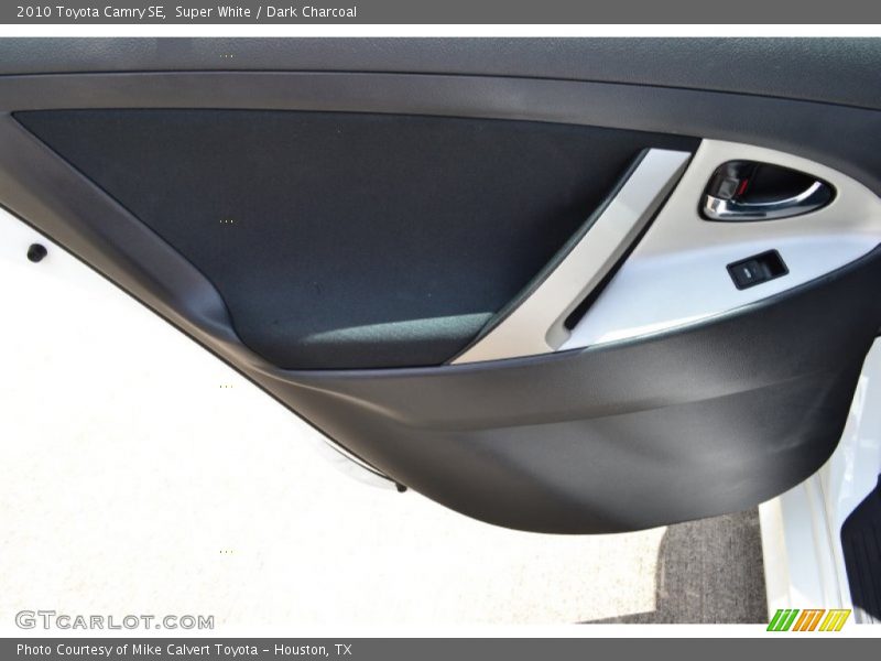 Super White / Dark Charcoal 2010 Toyota Camry SE
