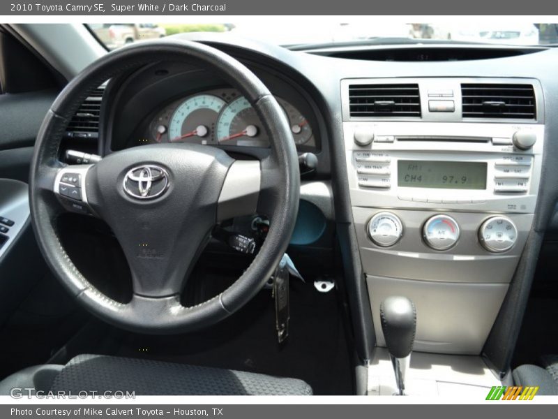 Super White / Dark Charcoal 2010 Toyota Camry SE