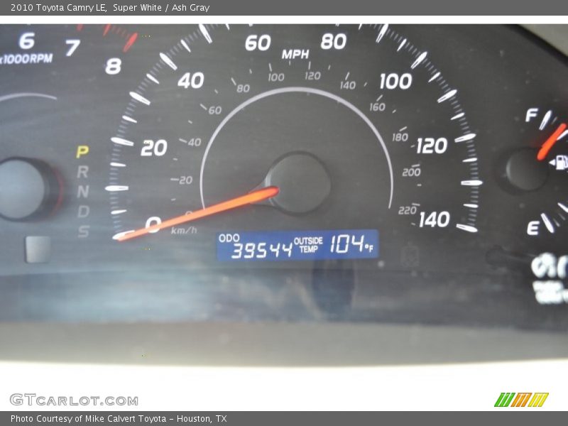 Super White / Ash Gray 2010 Toyota Camry LE